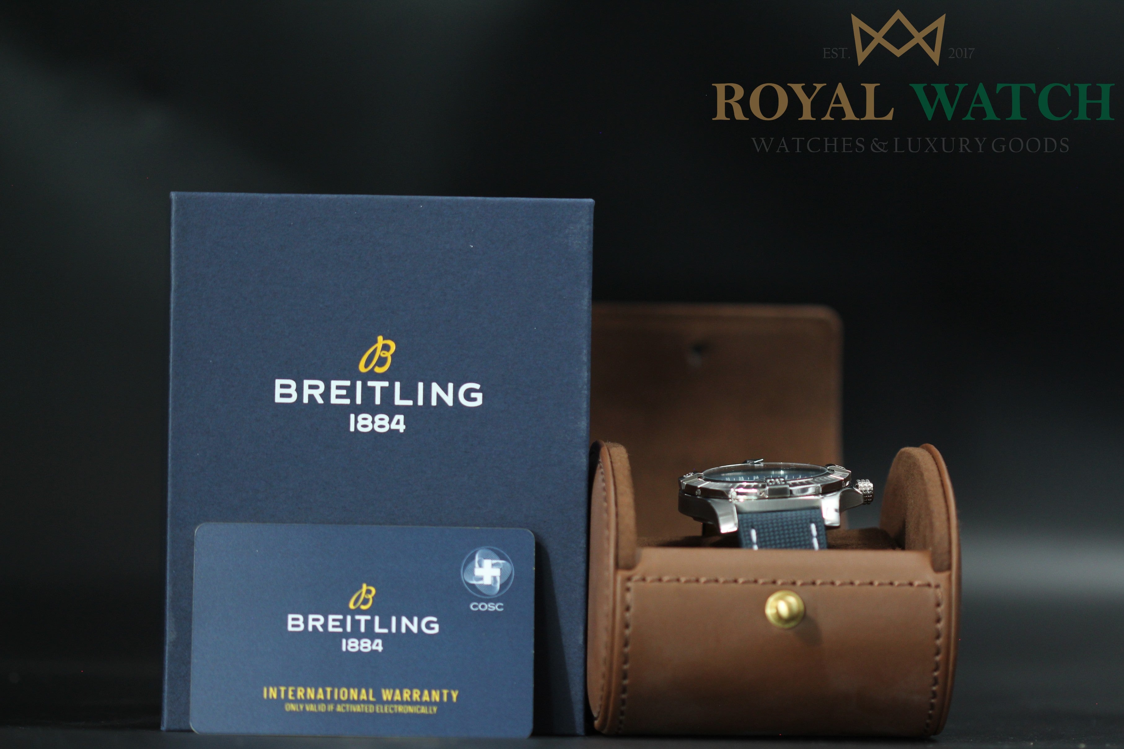 Breitling Avenger Automatic GMT 45 - A32395/101C1X1 (New)