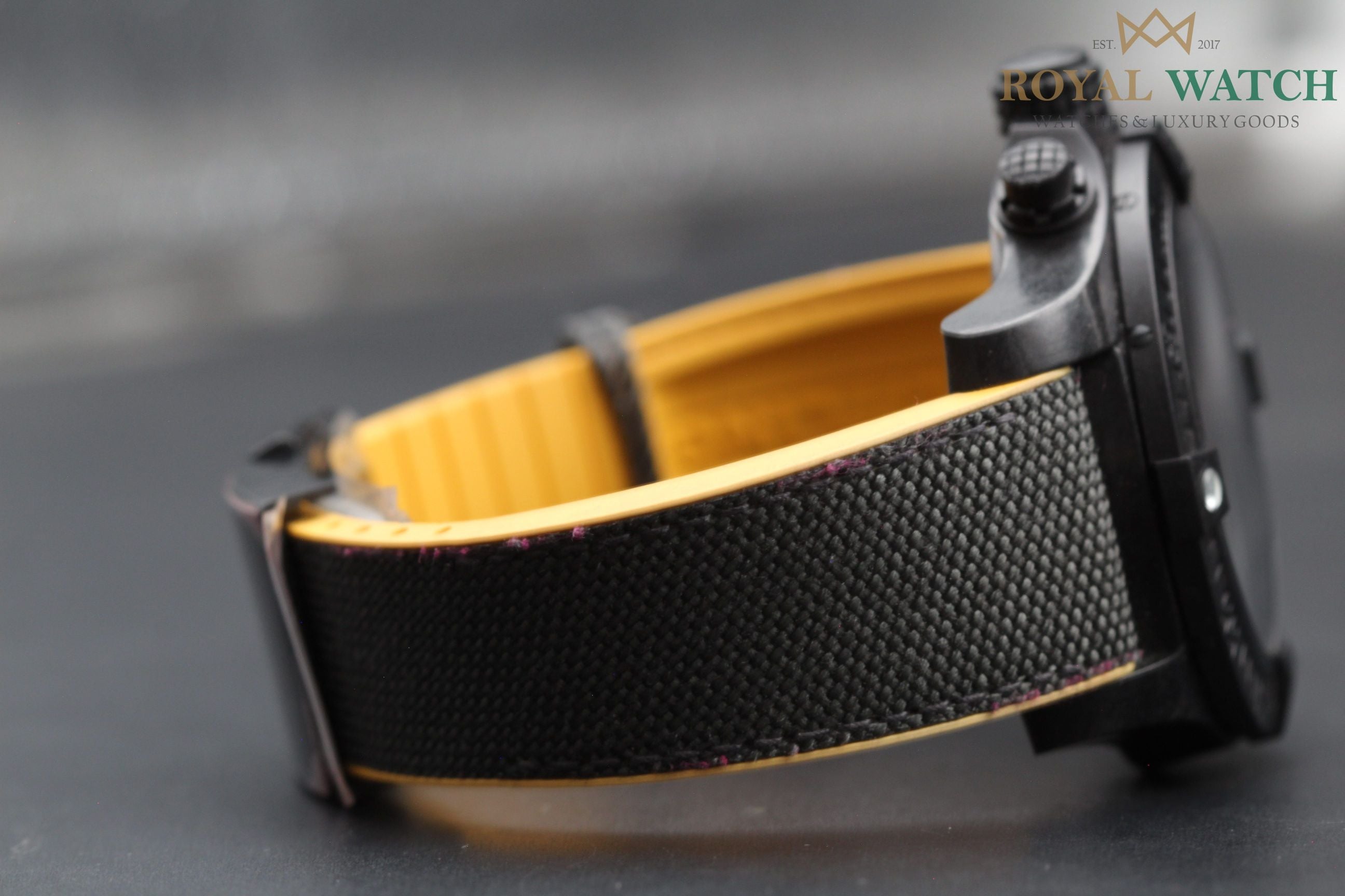 Breitling Avenger Hurricane Breitlight® - XB0170/E4BF29-257S (New)