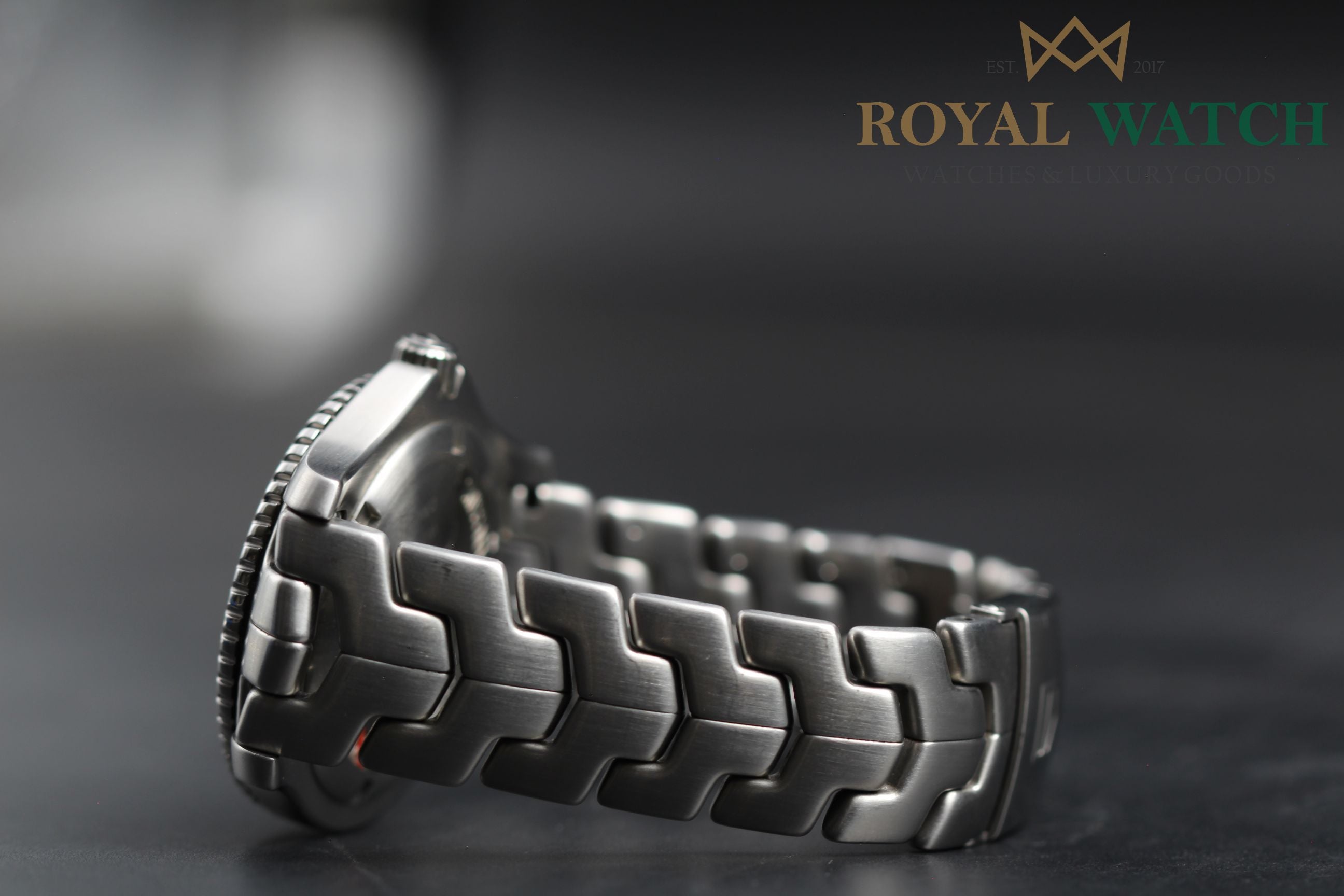 Tag Heuer Link Quartz 39mm - WJ1111.BA0570 (Pre-Owned)