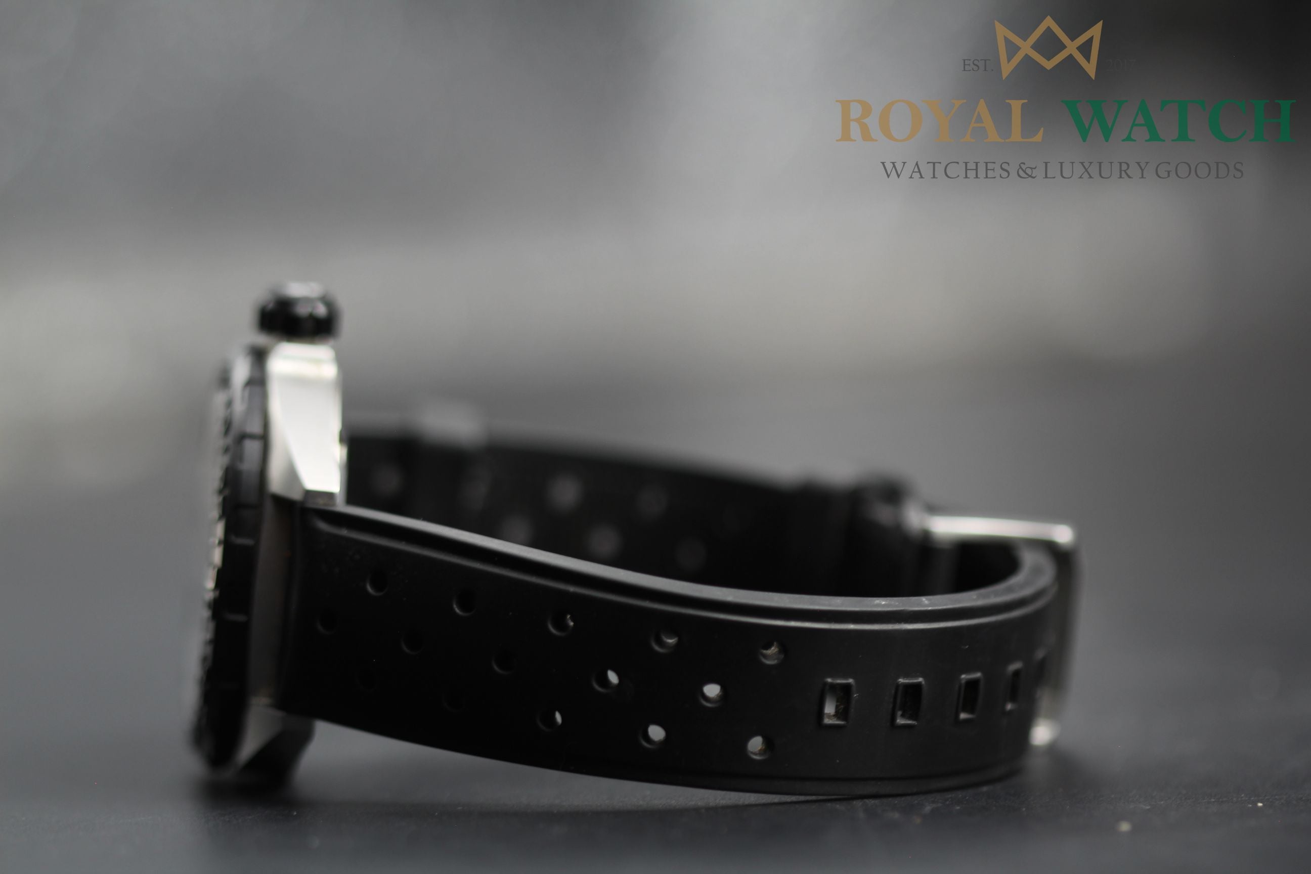 Tag Heuer Formula 1 Quartz - WAZ1110.FT8023 (Pre-Owned)