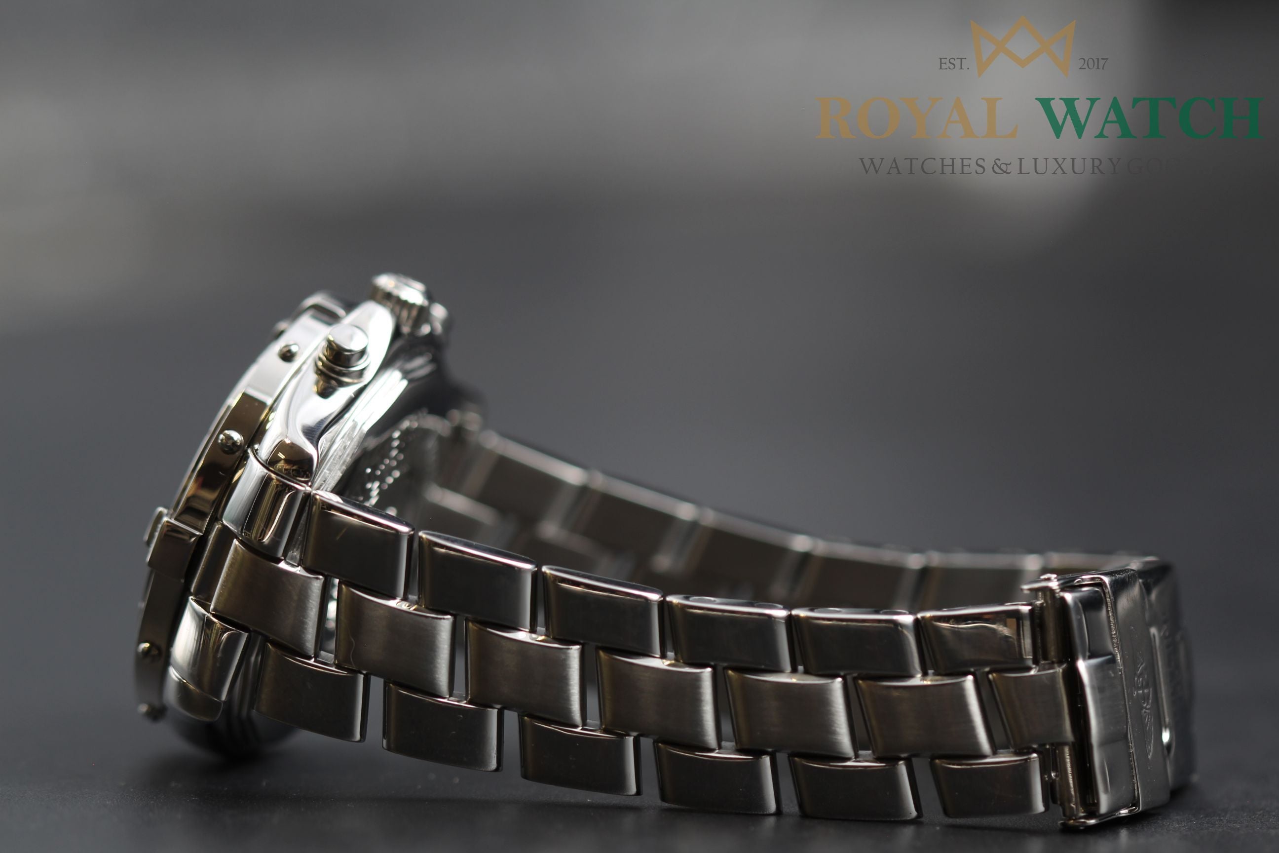 Breitling Colt Quartz 38mm - A73350 (Pre-Owned)