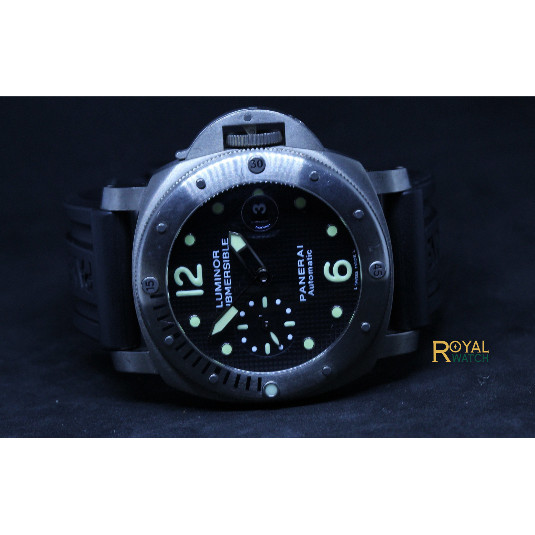 Panerai Luminor Submersible 44 (Pre-Owned)