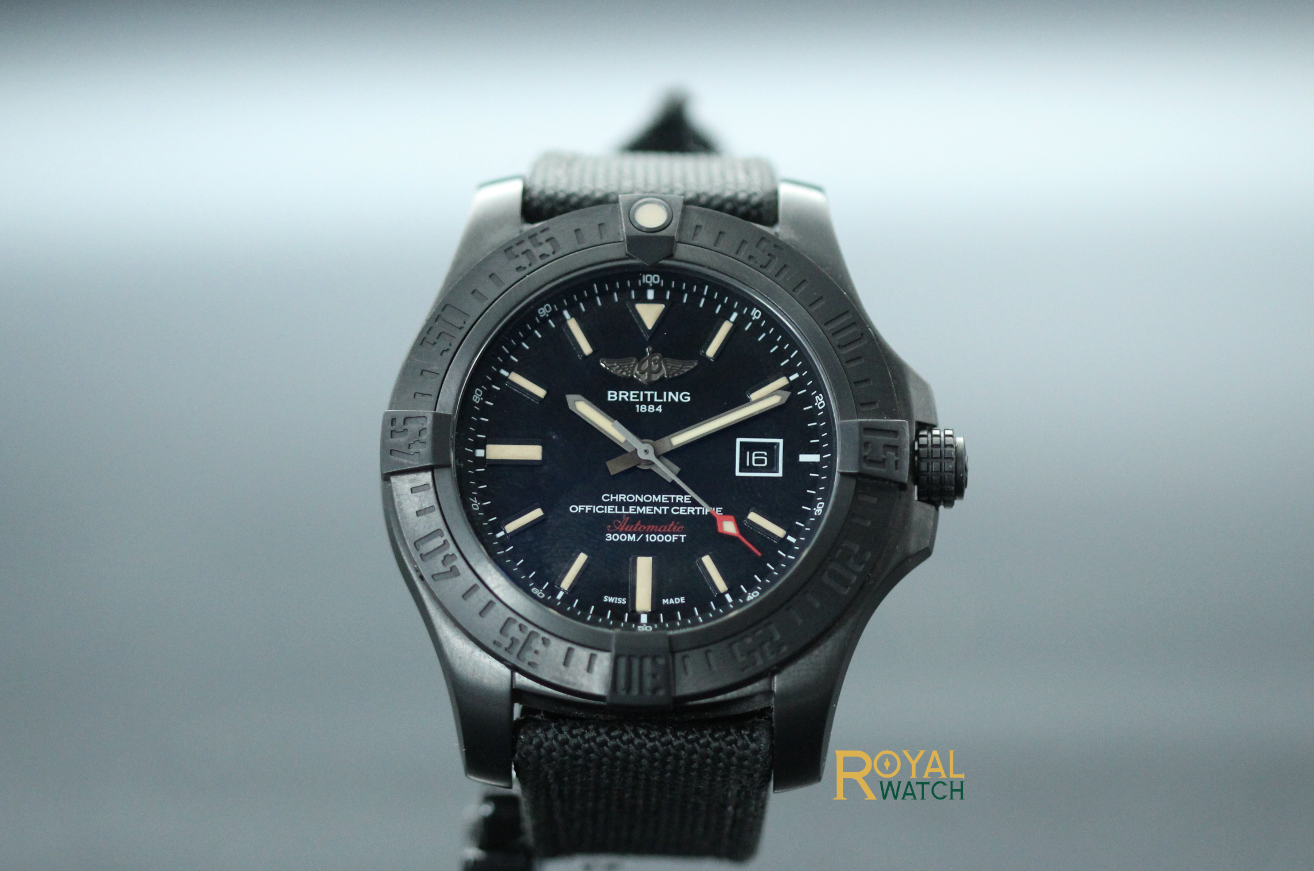 Breitling Avenger Blackbird (Pre-Owned)