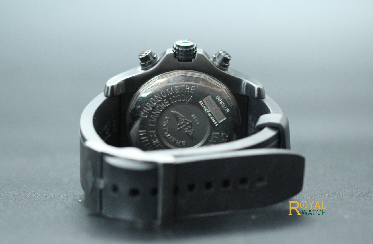 Breitling Avenger Seawolf Blacksteel (Pre-Owned)