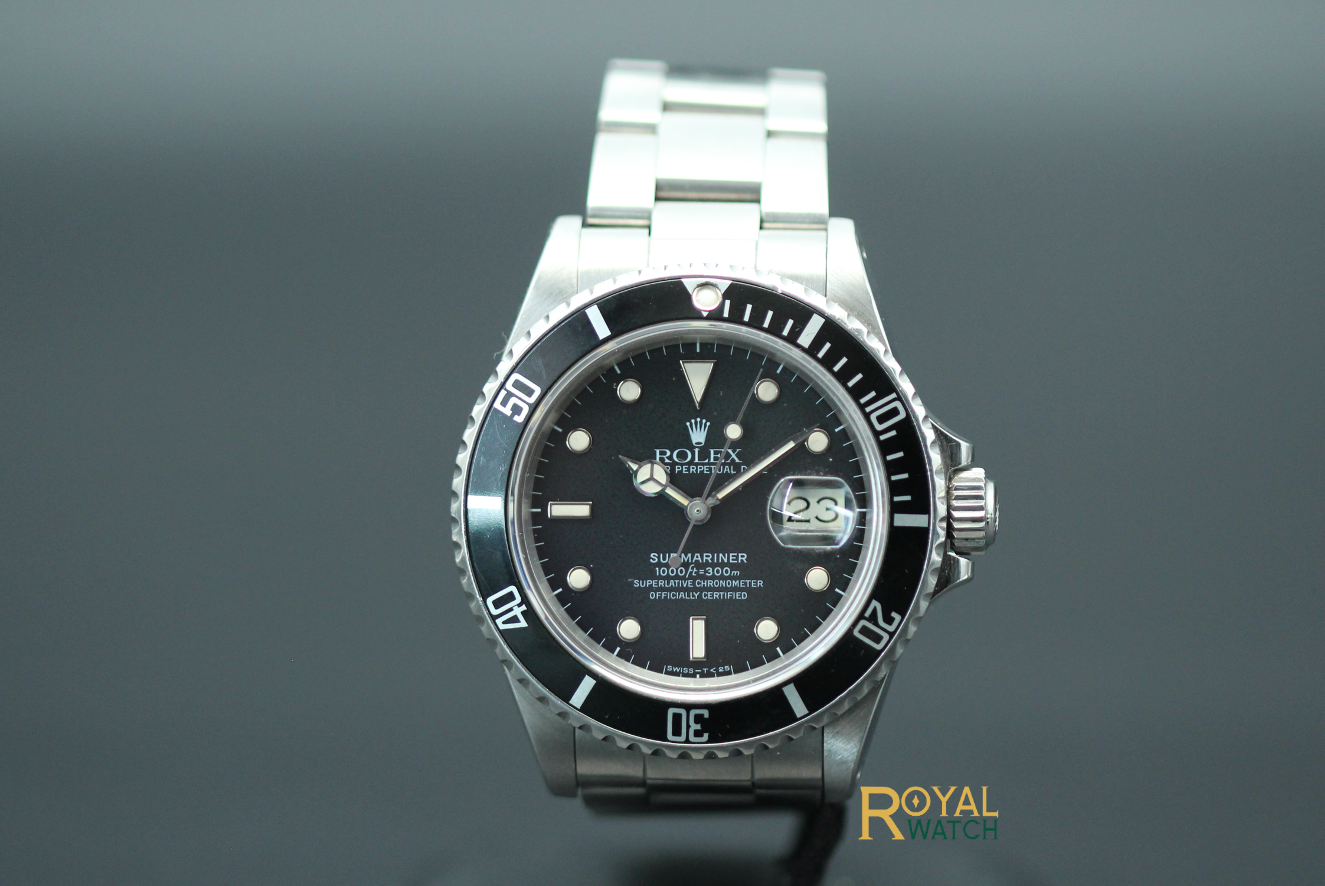 Rolex Submariner Date 16800 (Pre-Owned)