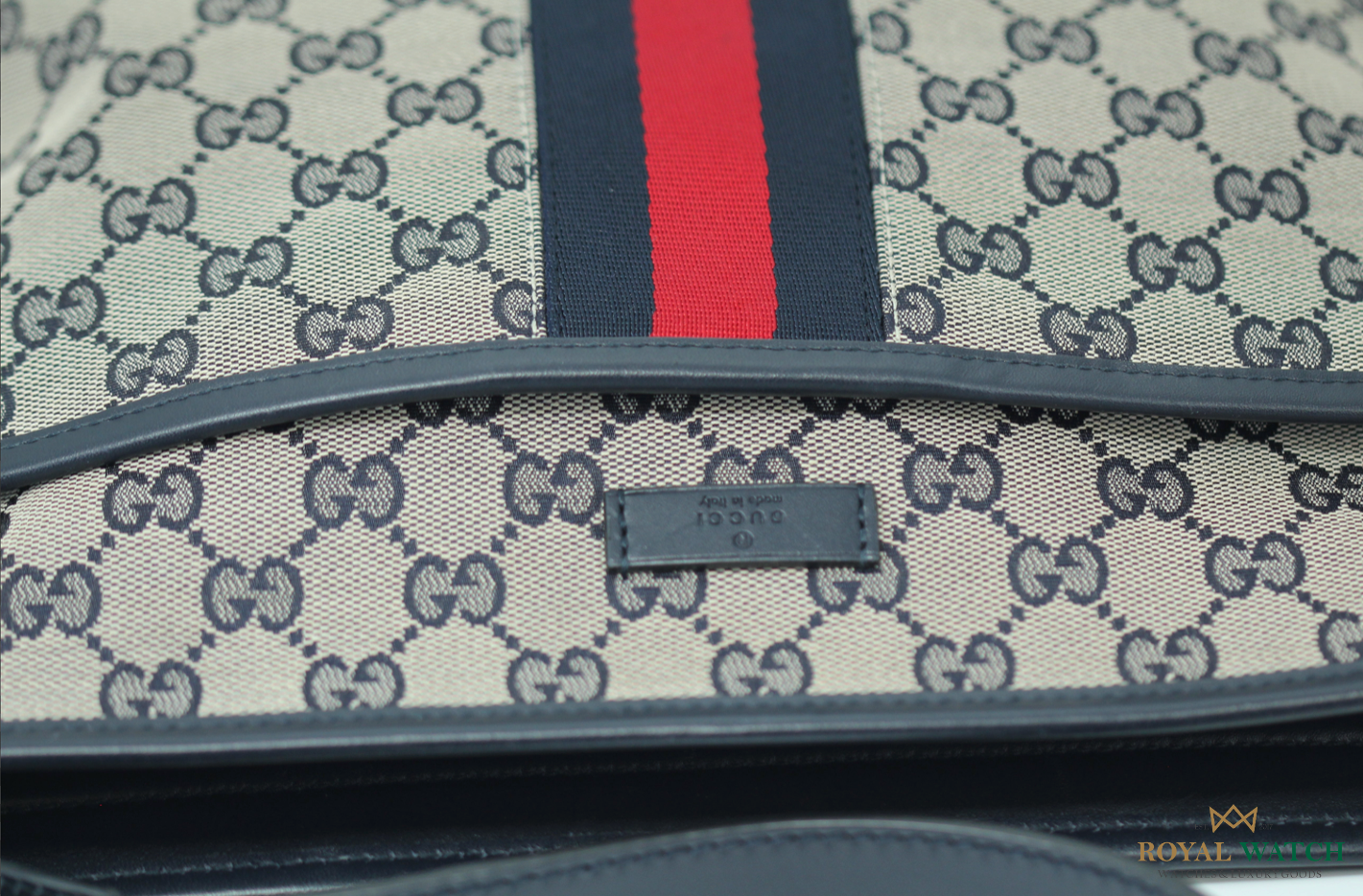 Gucci GG Canvas Shoulder Bag Navy Blue (Pre-Owned)