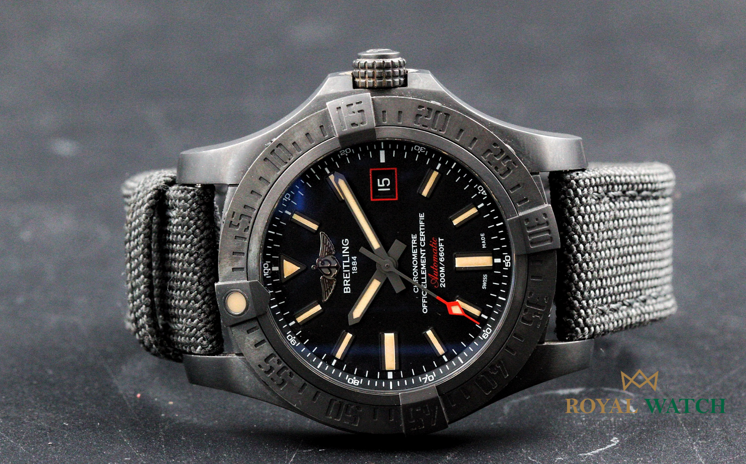 Breitling Avenger Blackbird 44 (Pre-Owned)