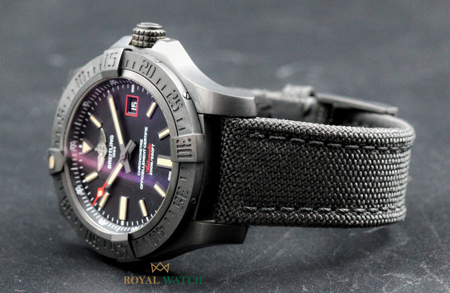 Breitling Avenger Blackbird 44 (Pre-Owned)