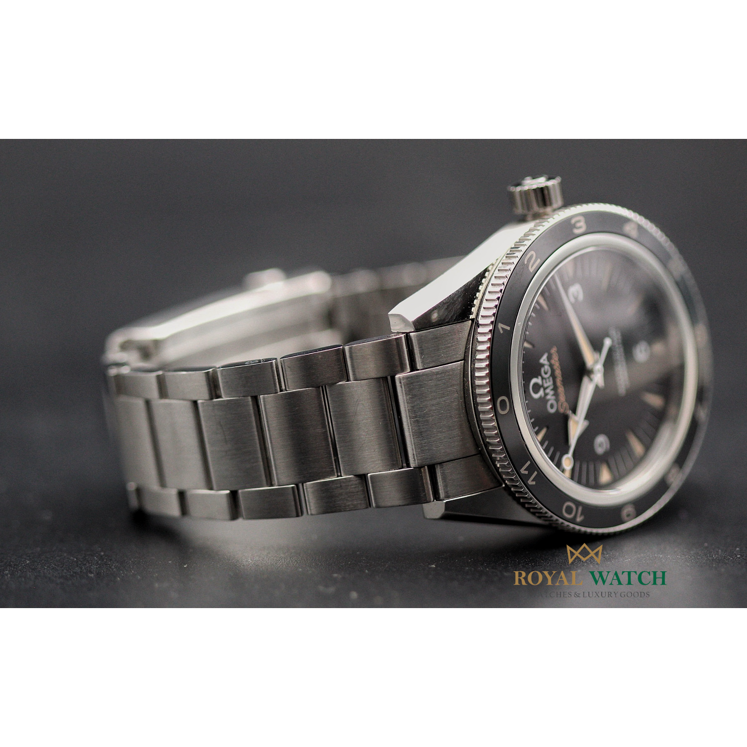 Omega Seamaster 300 Spectre (Pre-Owned)