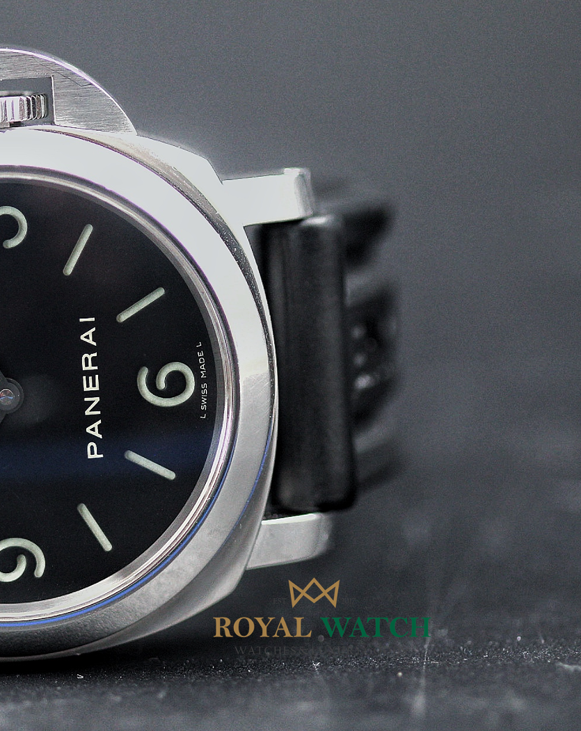 Panerai Luminor Base Manual Wind (Pre-Owned)
