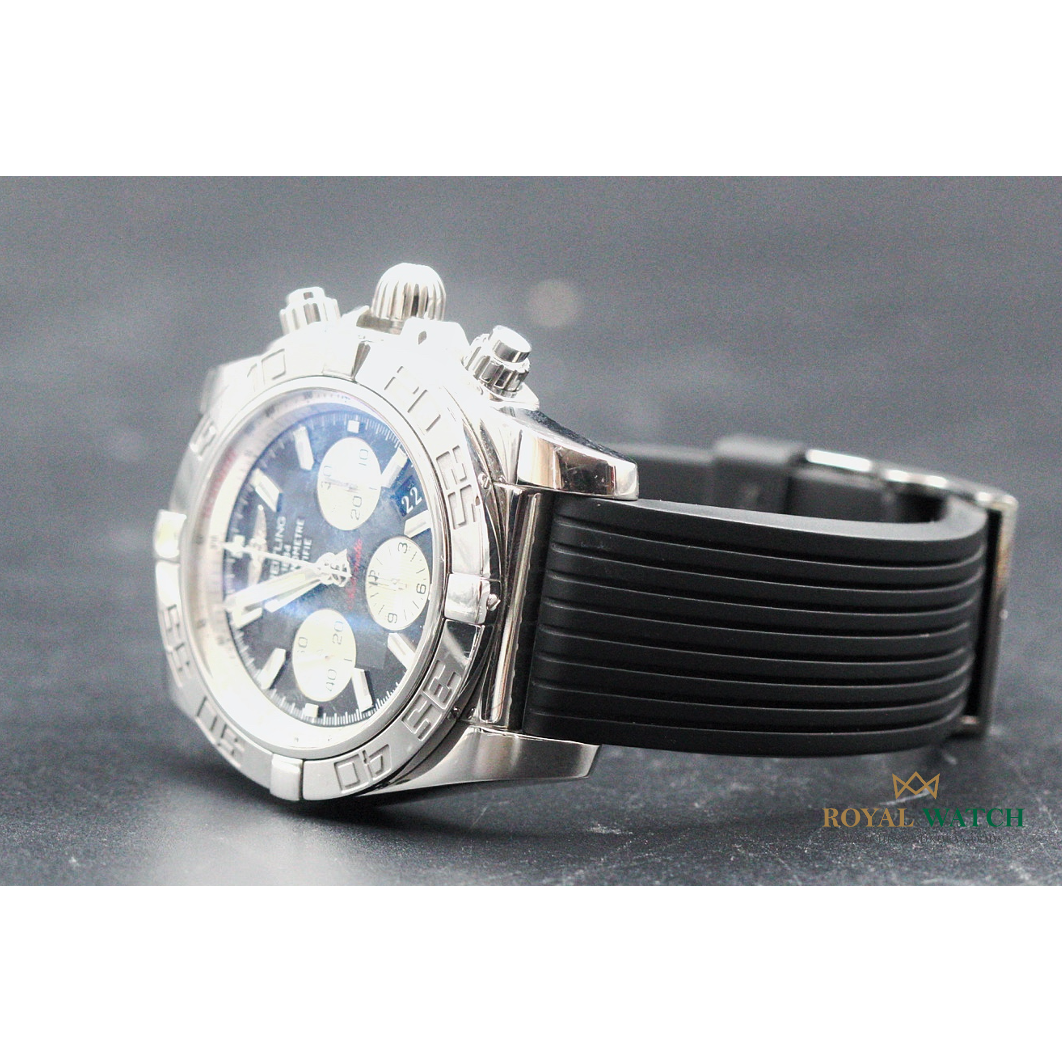 Breitling Chronomat 44 (Pre-Owned)
