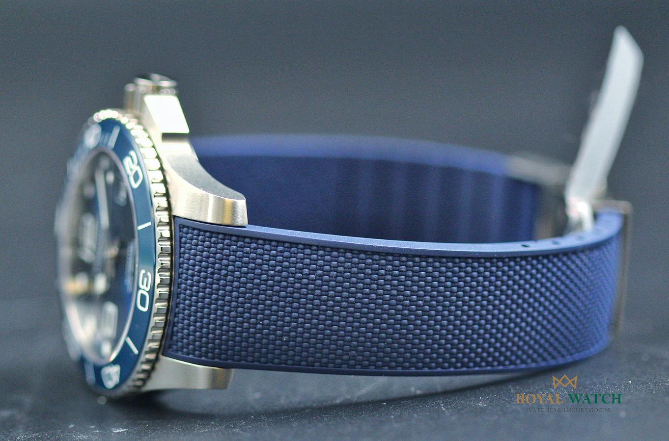 Longines HydroConquest 43mm - L3.782.4.96.9 (New)