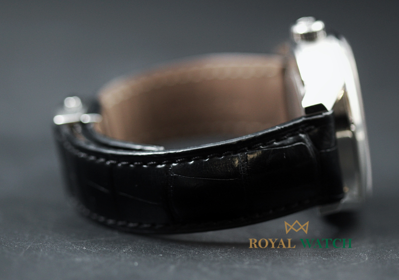 Tag Heuer Carrera Calibre 8 GMT (Pre-Owned)