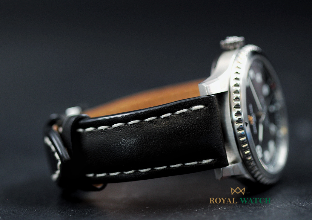 Breitling Aviator 8 Automatic Day & Date 41 - A45330/101B1X1 (New)