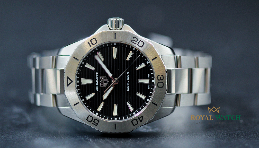 Tag Heuer Aquaracer Professional 200 - WBP1110.BA0627 (New)