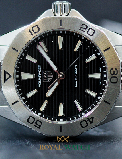 Tag Heuer Aquaracer Professional 200 - WBP1110.BA0627 (New)