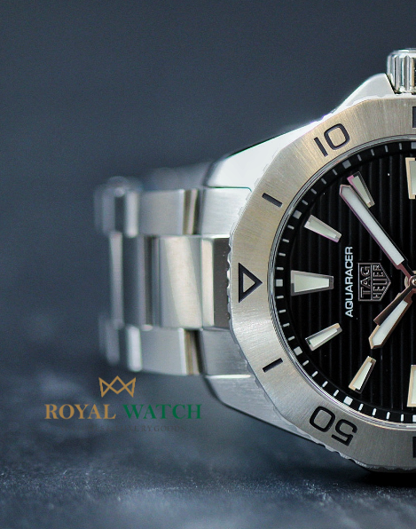 Tag Heuer Aquaracer Professional 200 - WBP1110.BA0627 (New)