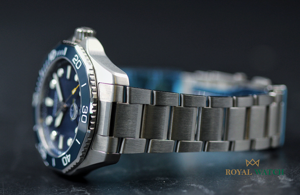 Tag Heuer Aquaracer Professional 300 - WBP201B.BA0632 (New)