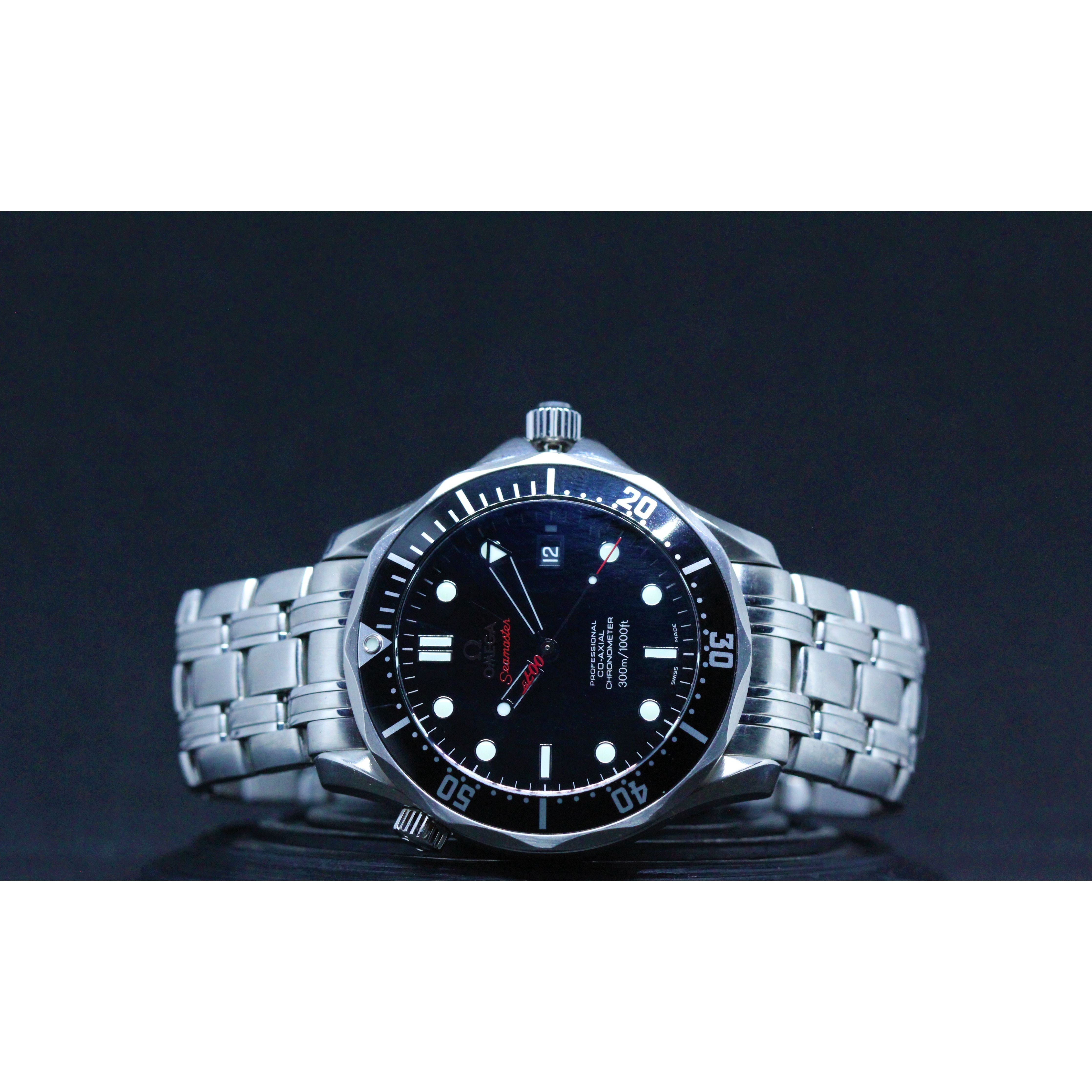 Omega Seamaster Professional James Bond 007 (Pre-Owned)