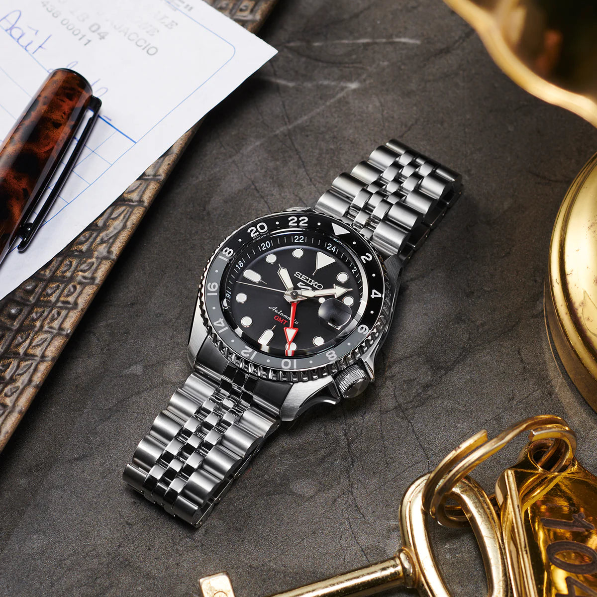 Seiko 5 Sports GMT  - "Bruce Wayne" - SBSC001 (New)