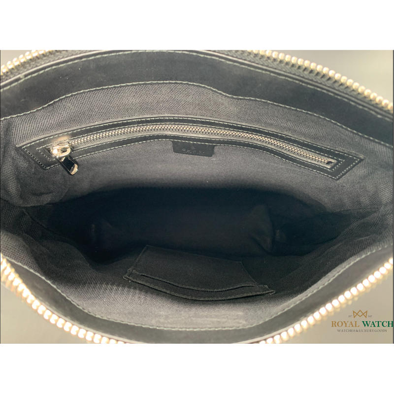 sekundær Blot leninismen Gucci GG Supreme Square Black Messenger Bag (Pre-Owned) – Royal Watch