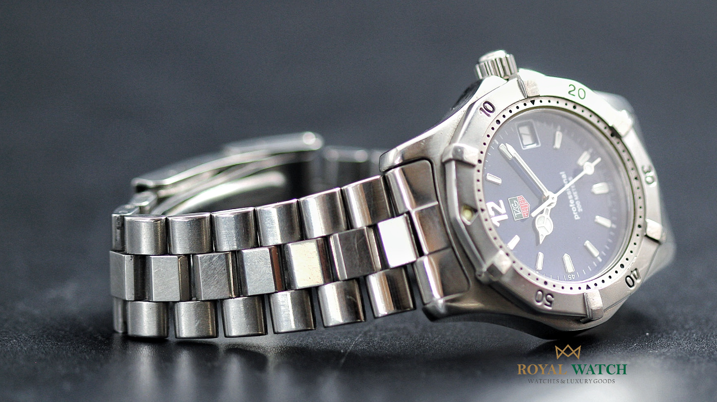 Tag Heuer 2000 Professional Blue Dial Quartz (Pre-Owned)