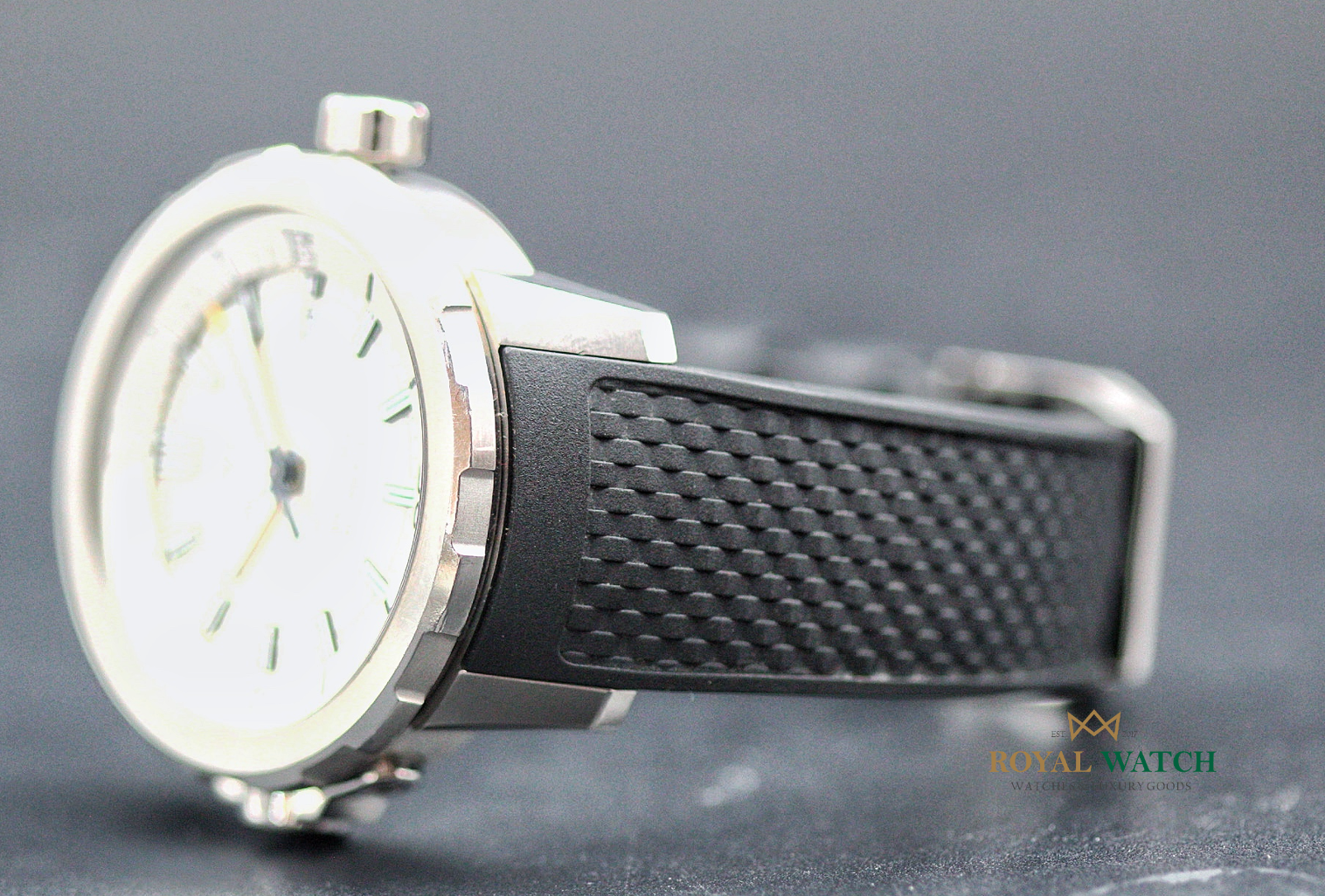 IWC Aquatimer Automatic 42mm Silver Dial (Pre-Owned)