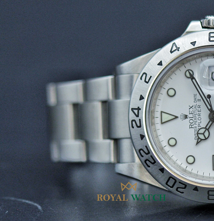 Rolex Explorer II Polar 3186 (Pre-Owned)