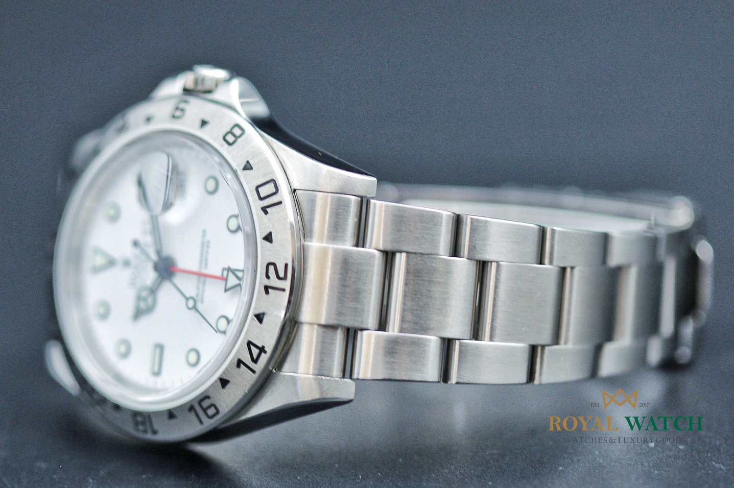 Rolex Explorer II Polar 3186 (Pre-Owned)