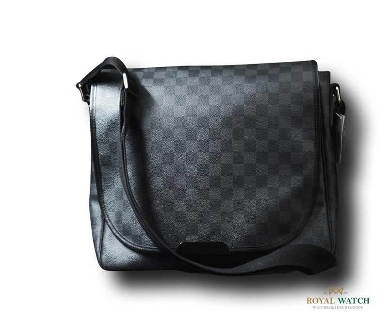 Louis Vuitton Daniel Damier Graphite GM Black - US